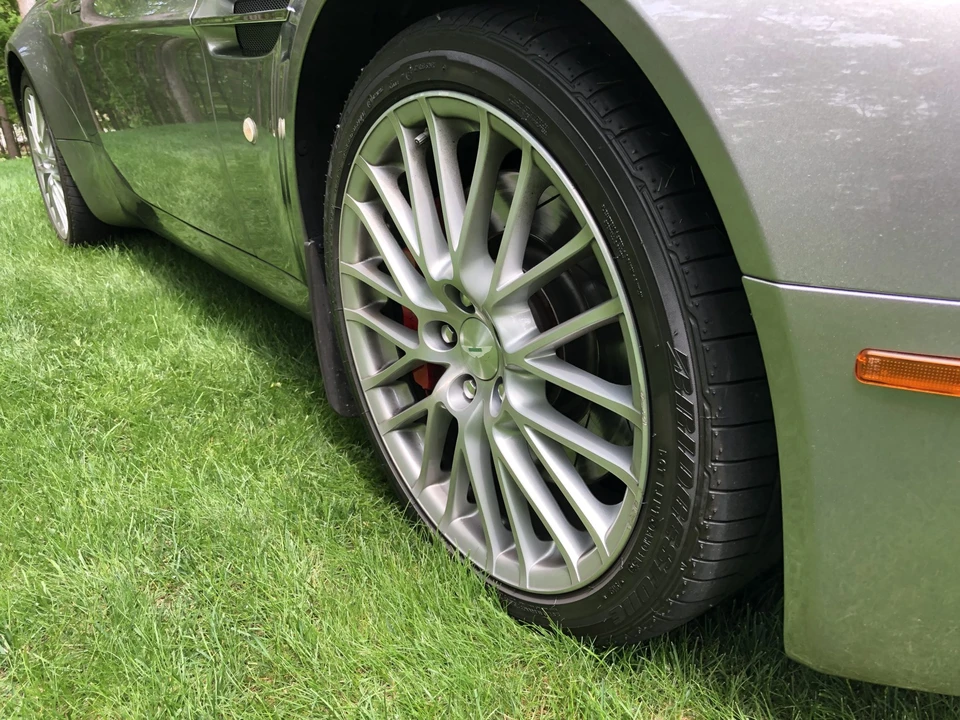 2009 Aston Martin V8 Vantage (2006-2017) - Image 29 of 31