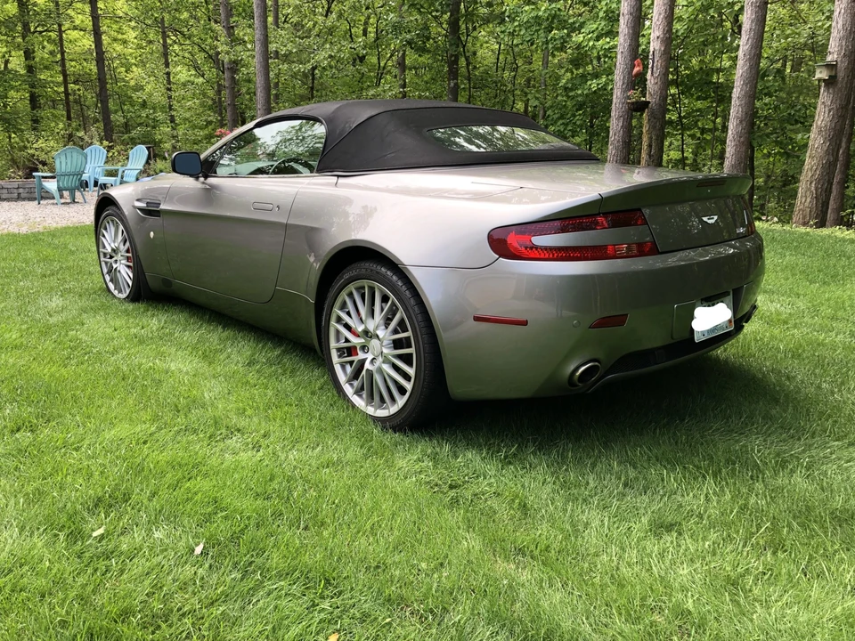 2009 Aston Martin V8 Vantage (2006-2017) - Image 11 of 31