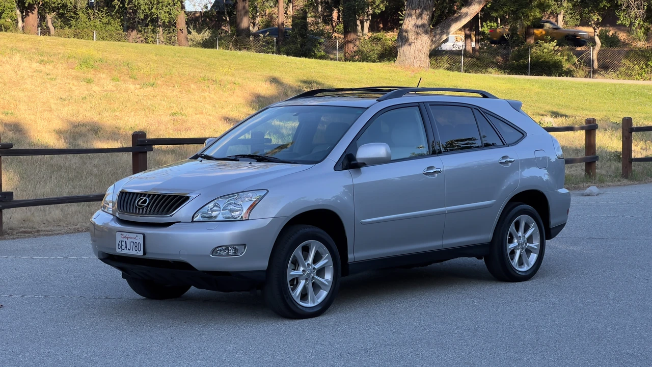 2009 Lexus RX 2nd Gen - Image 8 of 31