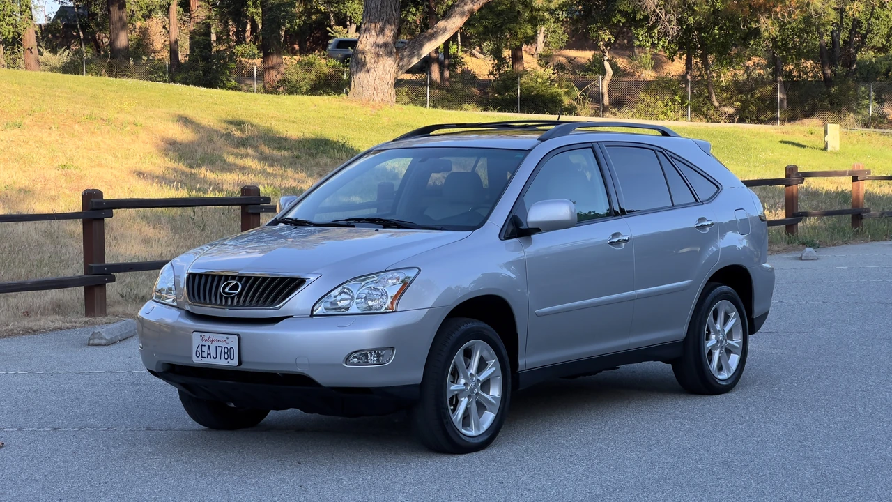 2009 Lexus RX 2nd Gen - Image 7 of 31