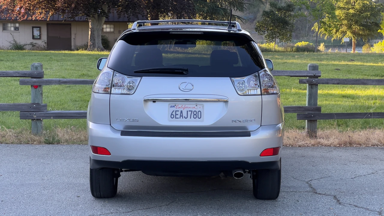 2009 Lexus RX 2nd Gen - Image 19 of 31