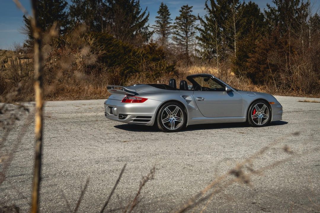 2009 Porsche 997 Turbo - Image 16 of 31
