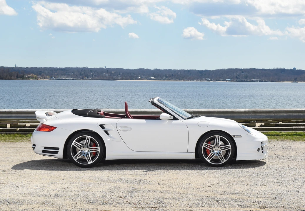 2009 Porsche 997 Turbo - Image 17 of 31