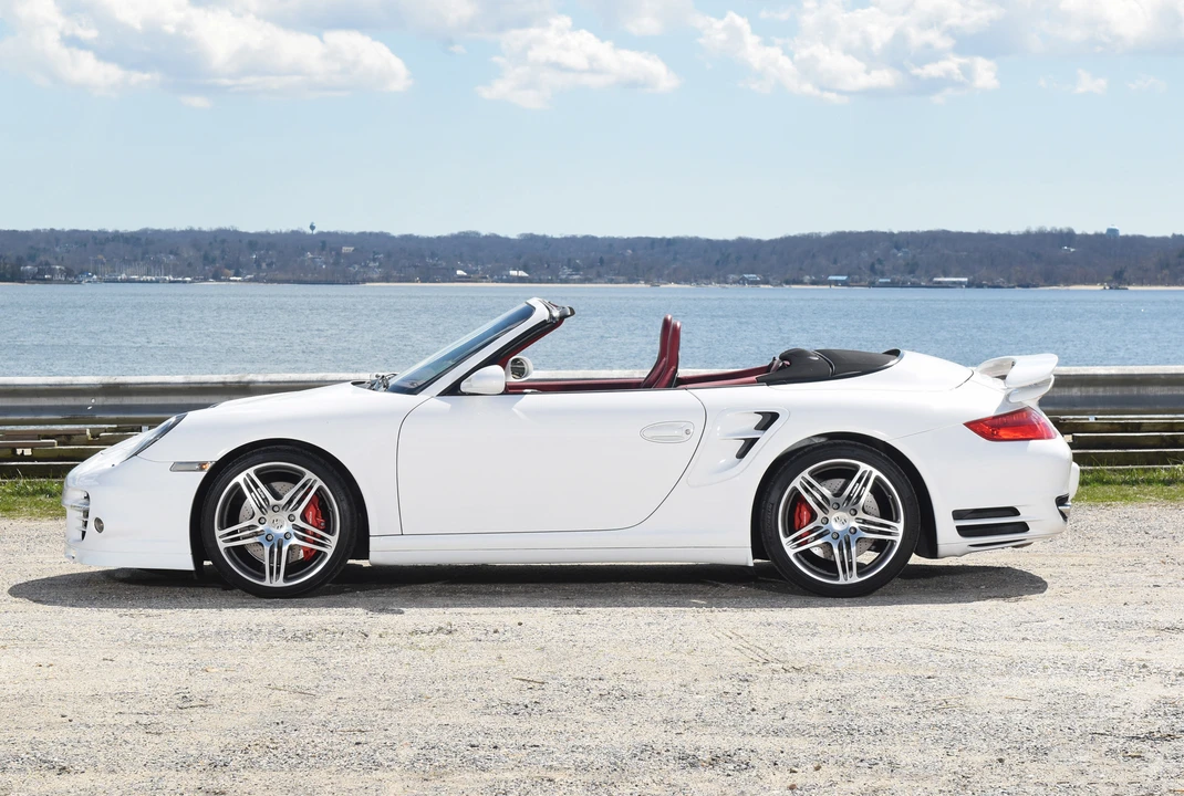 2009 Porsche 997 Turbo - Image 8 of 31