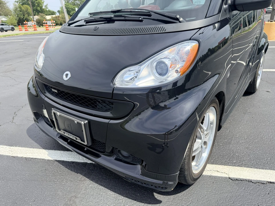 2009 Smart Fortwo 2nd Gen - Image 2 of 31