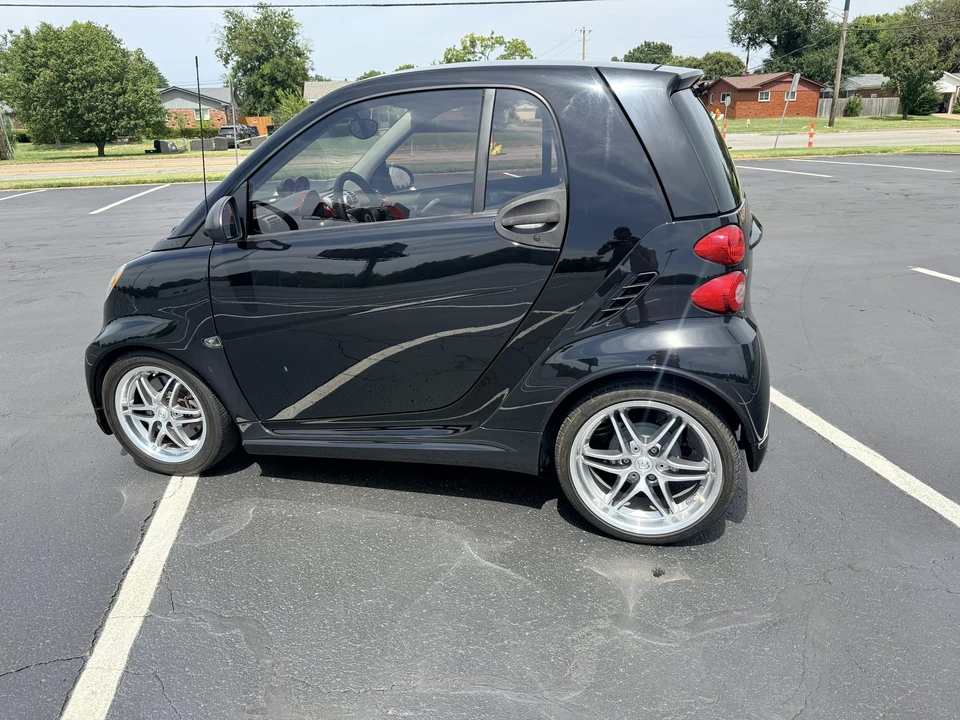 2009 Smart Fortwo 2nd Gen - Image 12 of 31