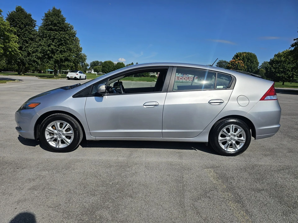 2010 Honda Insight 2nd Gen - Image 12 of 31