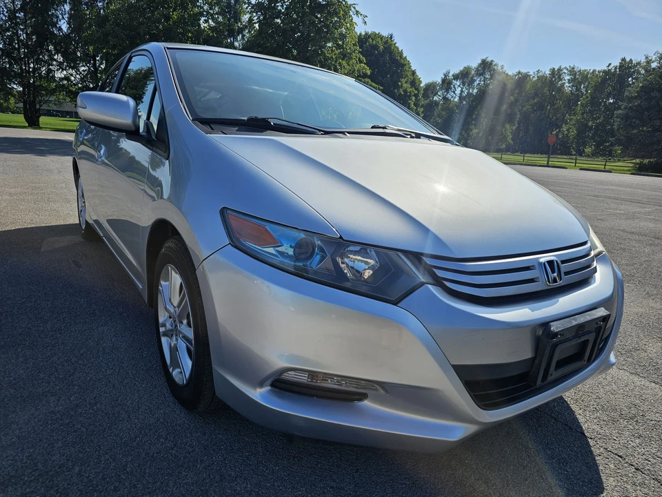2010 Honda Insight 2nd Gen - Image 5 of 31