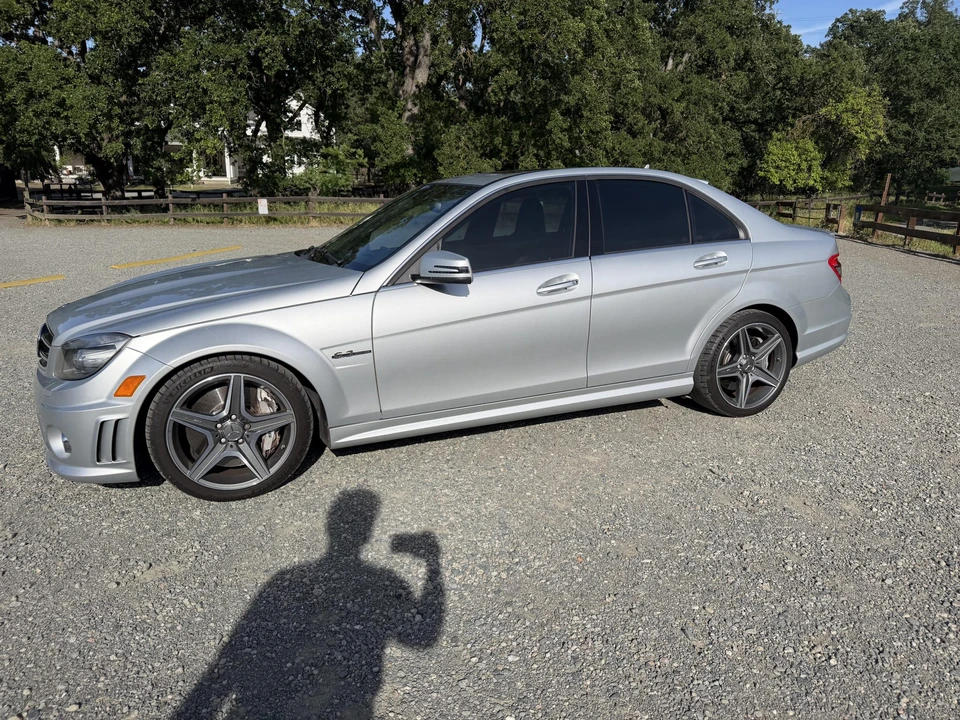 2010 Mercedes-Benz W204 C 63 AMG - Image 8 of 31