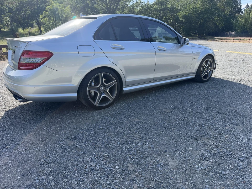 2010 Mercedes-Benz W204 C 63 AMG - Image 19 of 31