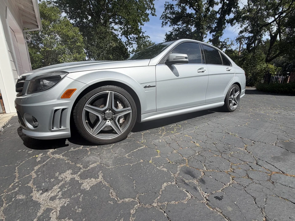 2010 Mercedes-Benz W204 C 63 AMG - Image 7 of 31