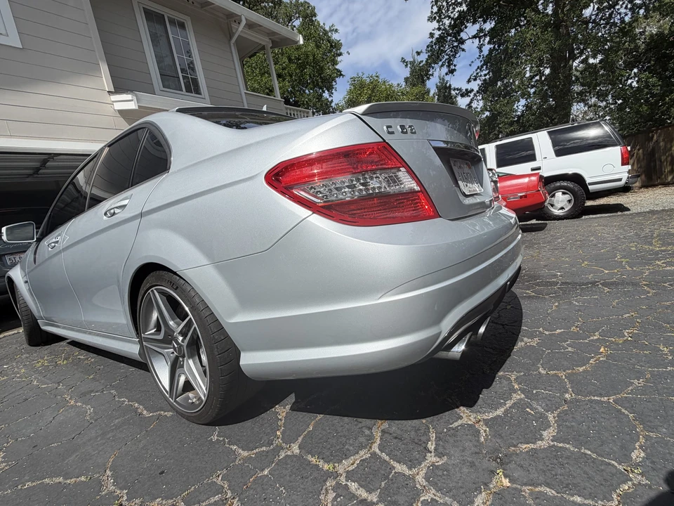 2010 Mercedes-Benz W204 C 63 AMG - Image 13 of 31