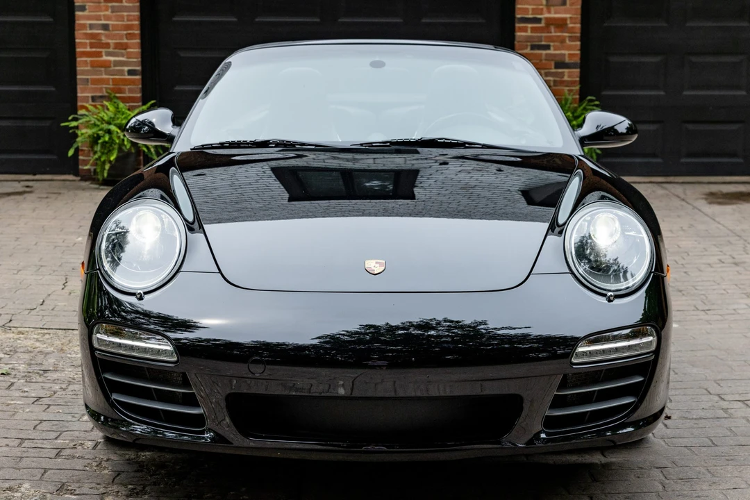 2010 Porsche 997 Carrera 4S - Image 9 of 31