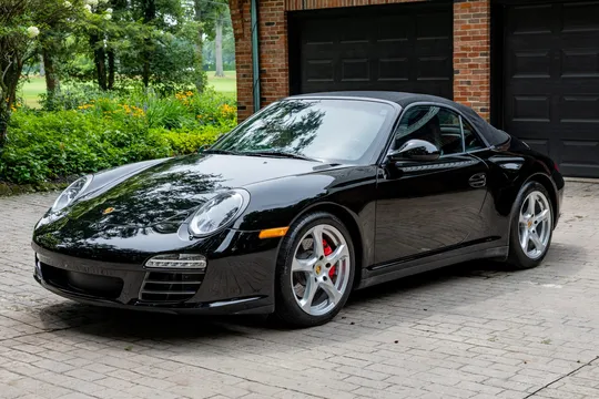 2010 Porsche 997 Carrera 4S - Image 2 of 31
