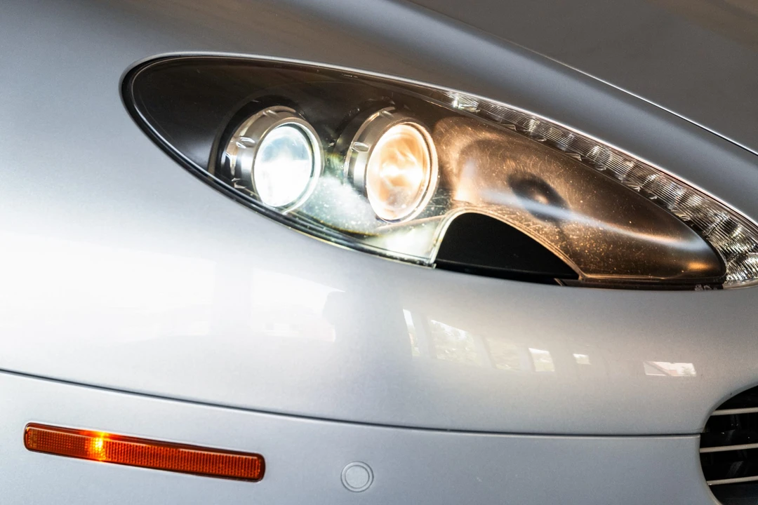 2011 Aston Martin V8 Vantage (2006-2017) - Image 14 of 31