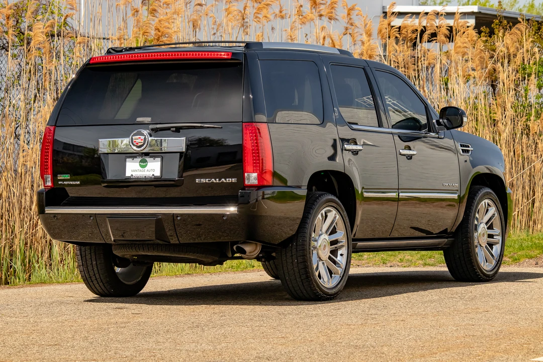 2011 Cadillac Escalade & EXT 3rd Gen - Image 27 of 31