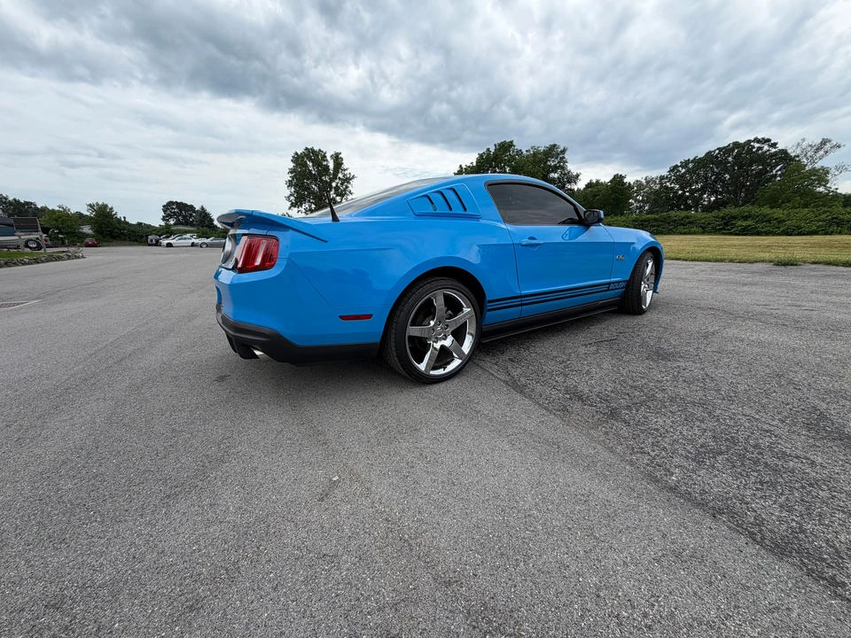 2011 Ford S197 Mustang - Image 17 of 31