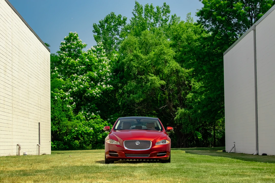 2011 Jaguar X351 XJ - Image 11 of 31