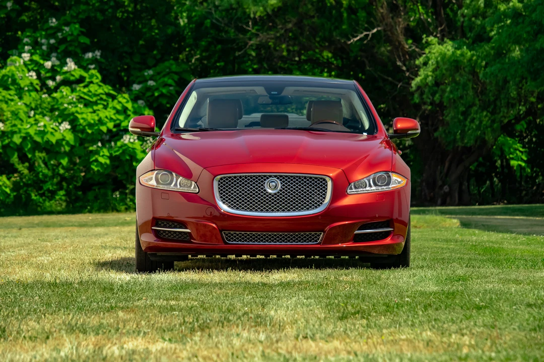 2011 Jaguar X351 XJ - Image 12 of 31