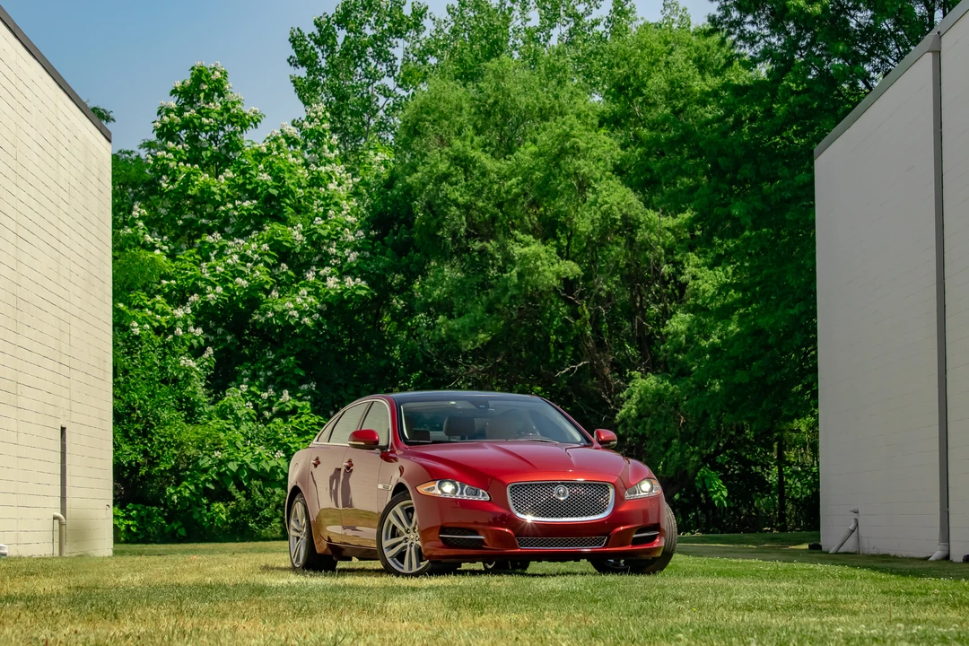 2011 Jaguar X351 XJ - Image 17 of 31