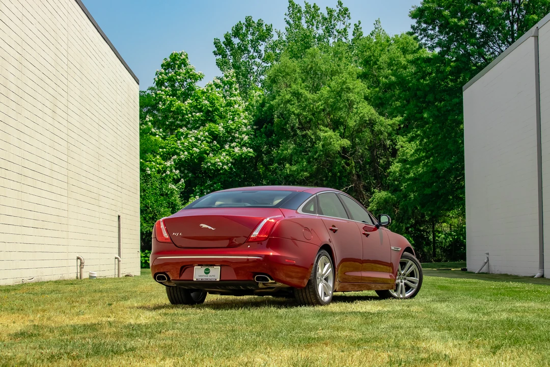 2011 Jaguar X351 XJ - Image 24 of 31