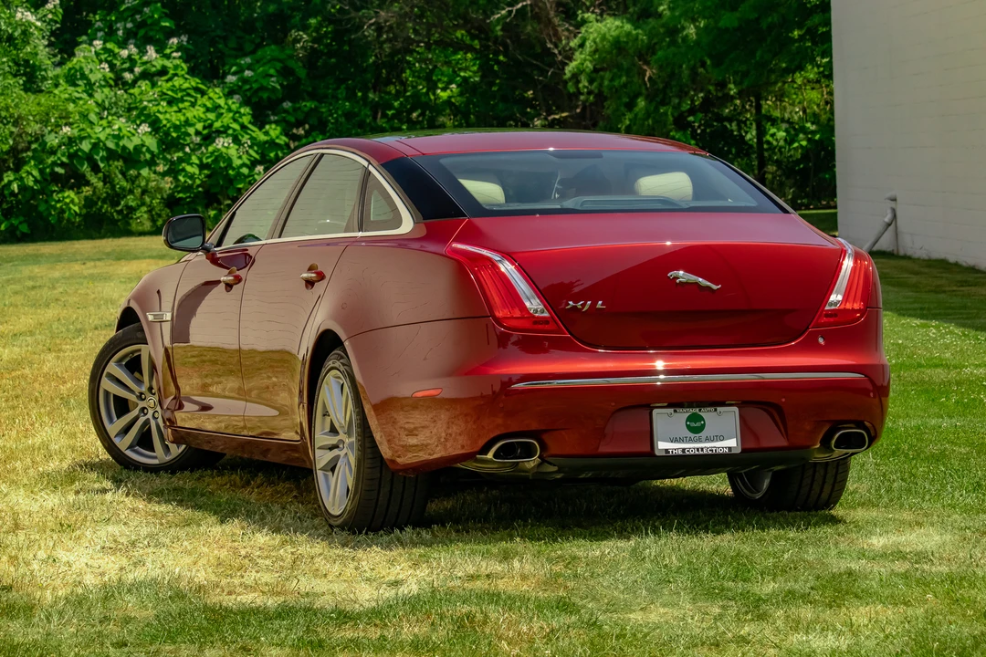 2011 Jaguar X351 XJ - Image 30 of 31
