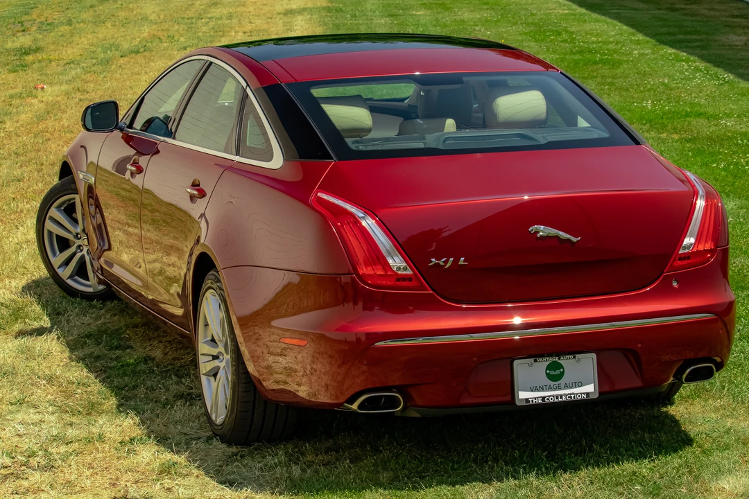 2011 Jaguar X351 XJ - Image 28 of 31