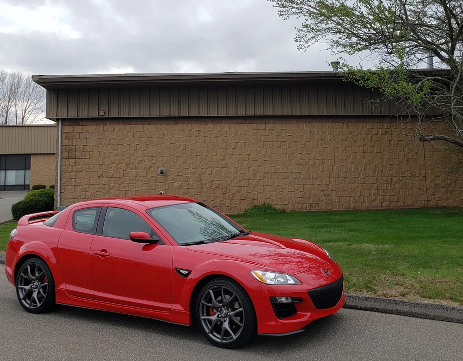 2011 Mazda RX-8 2nd Gen - Image 21 of 31
