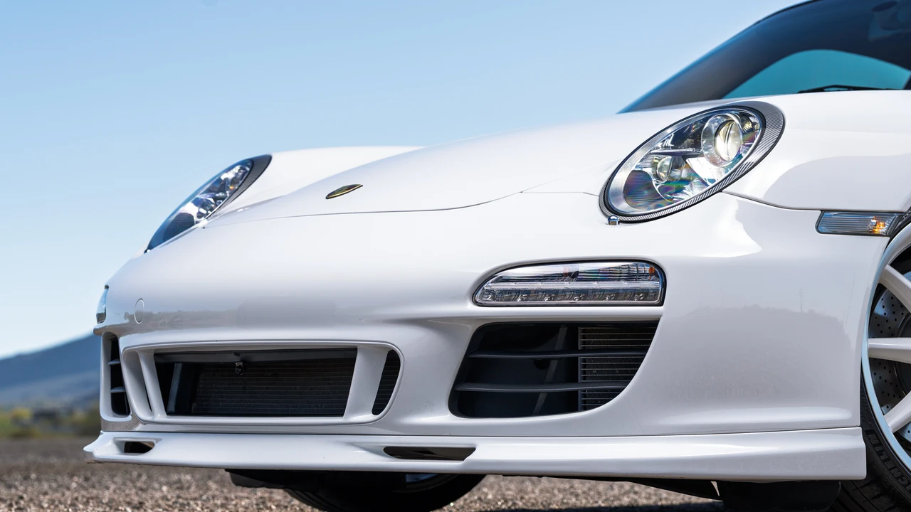 2011 Porsche 997 Carrera GTS - Image 31 of 31