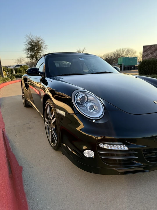 2011 Porsche 997 Turbo - Image 15 of 31