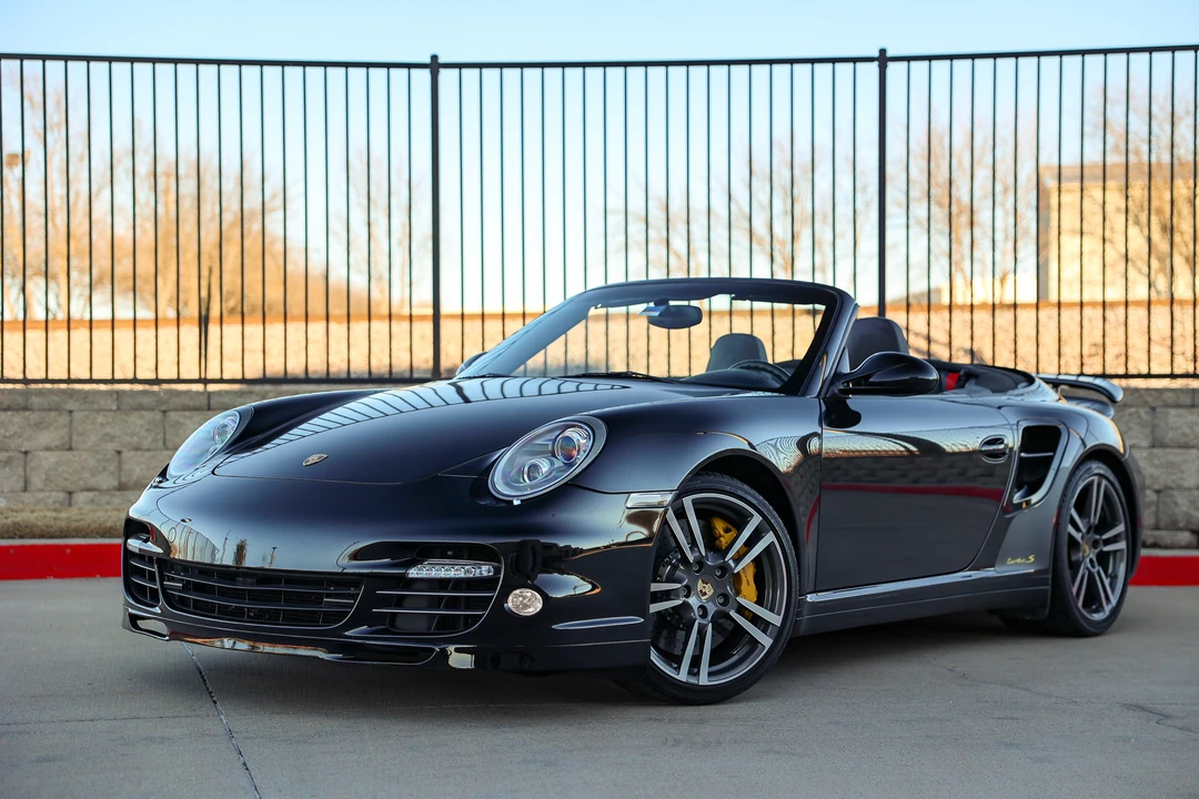 2011 Porsche 997 Turbo - Image 2 of 31