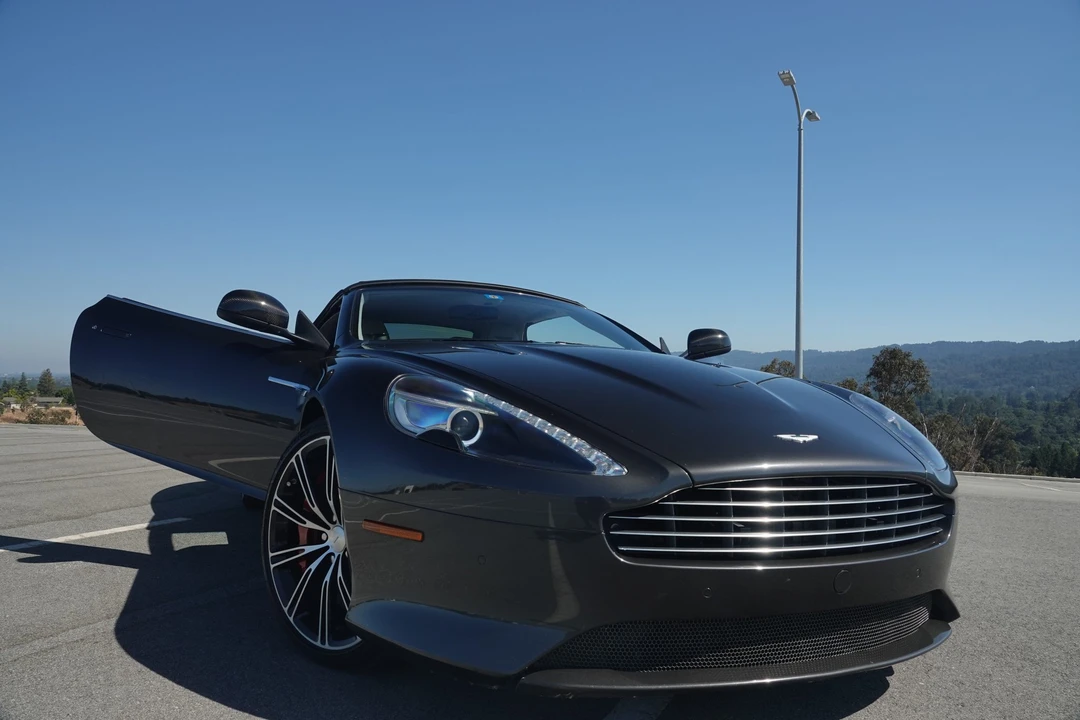 2012 Aston Martin Virage (2011-2012) - Image 11 of 31