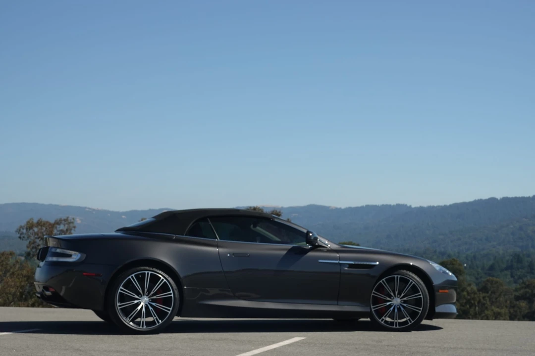 2012 Aston Martin Virage (2011-2012) - Image 15 of 31