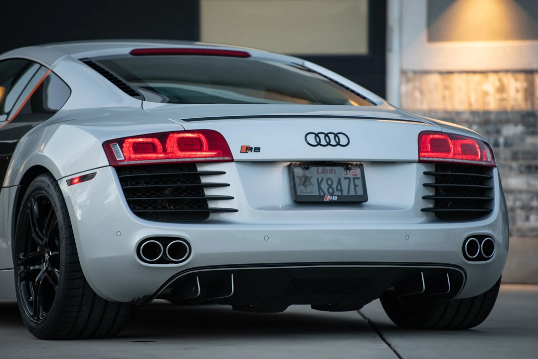 2012 Audi 42 R8 - Image 30 of 31
