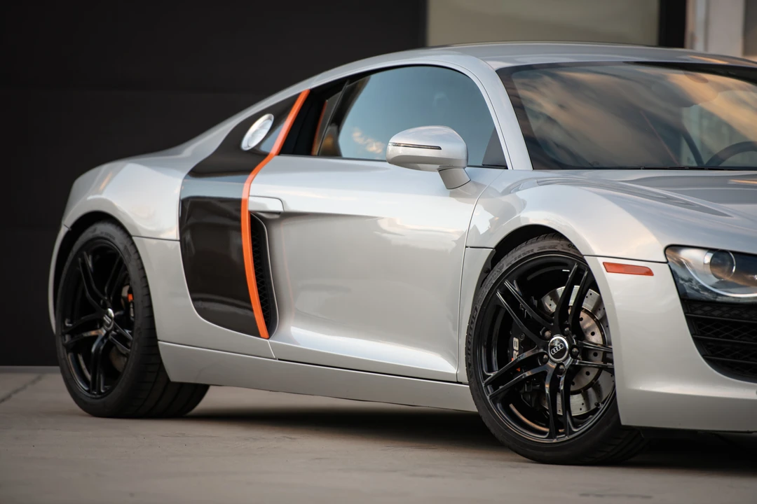 2012 Audi 42 R8 - Image 25 of 31