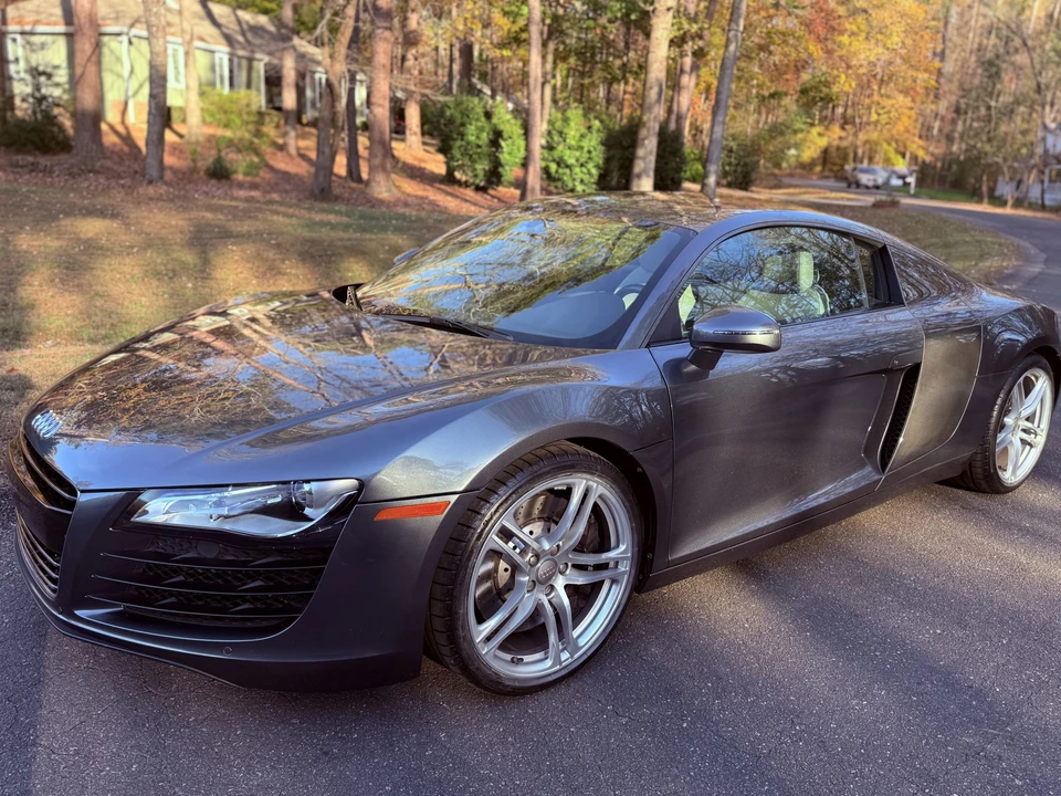 2012 Audi 42 R8 - Image 3 of 31