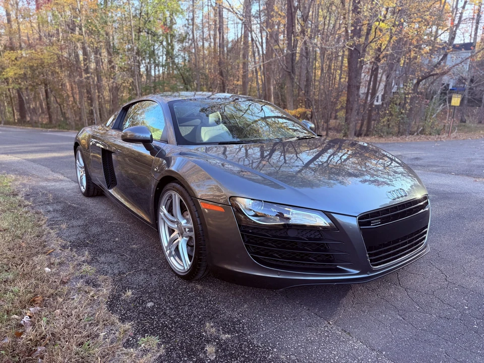 2012 Audi 42 R8 - Image 12 of 31