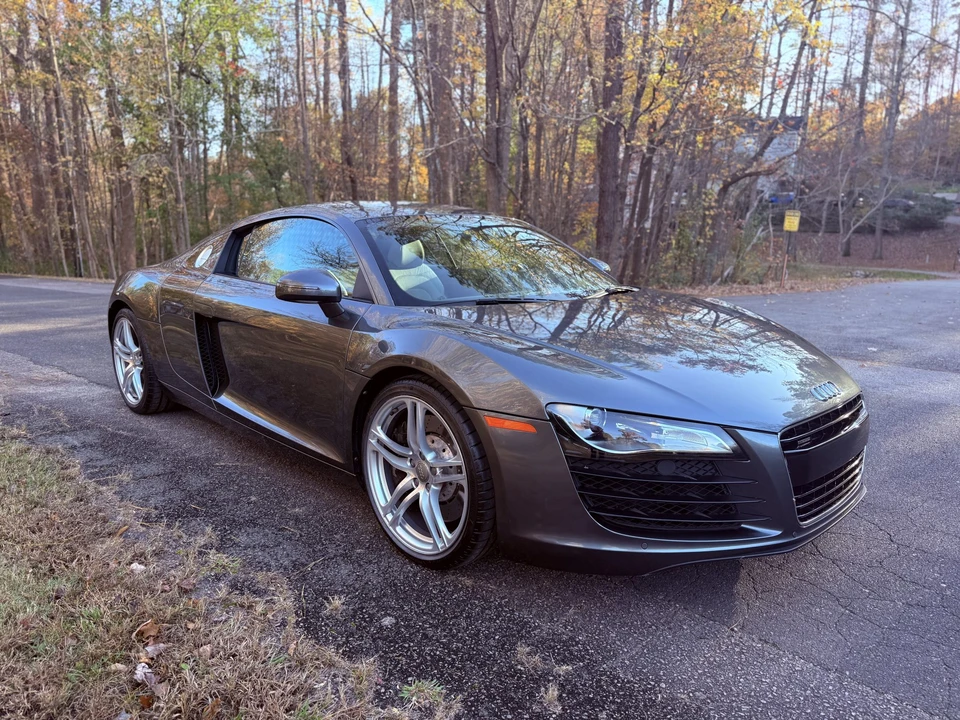 2012 Audi 42 R8 - Image 13 of 31
