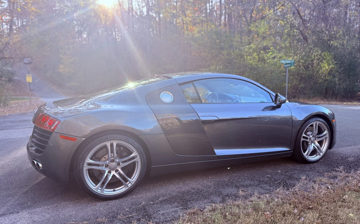 2012 Audi 42 R8 - Image 18 of 31
