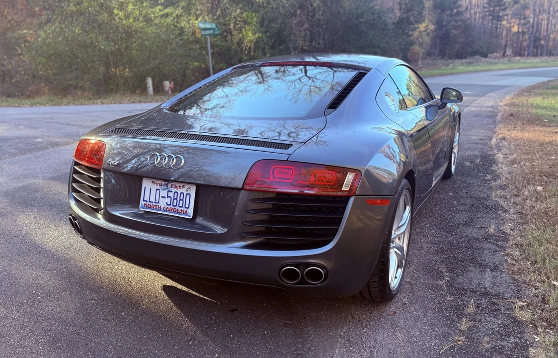 2012 Audi 42 R8 - Image 22 of 31