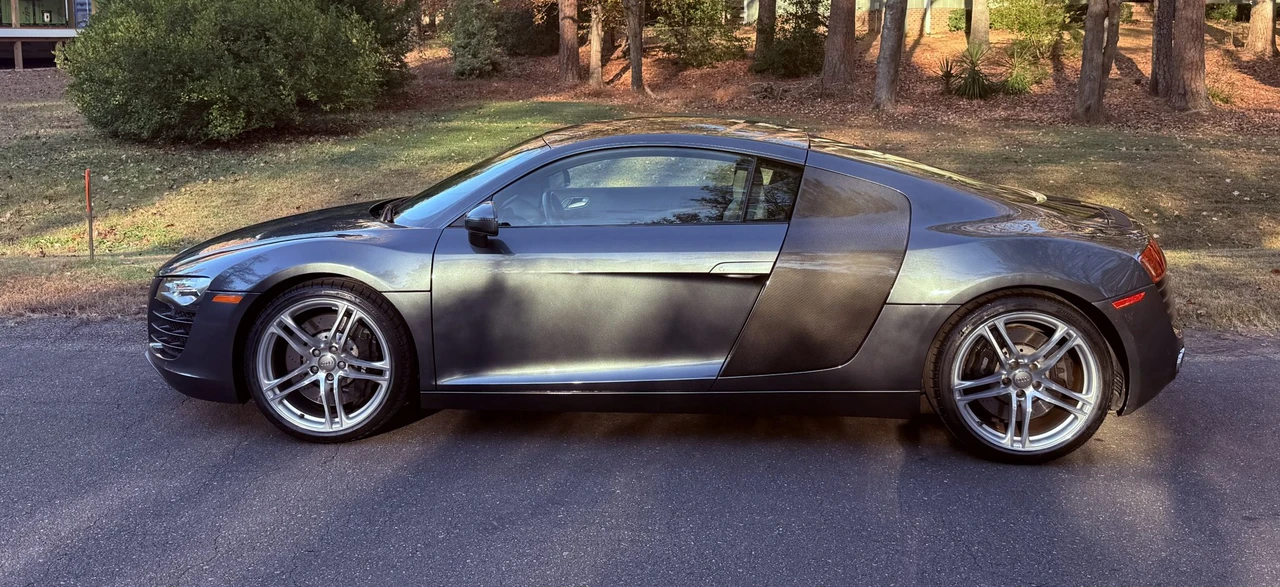 2012 Audi 42 R8 - Image 27 of 31