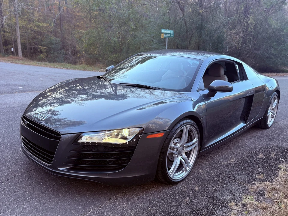 2012 Audi 42 R8 - Image 29 of 31