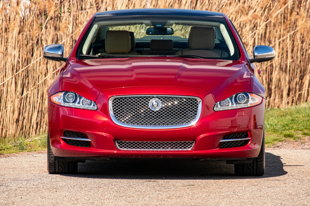2012 Jaguar X351 XJ - Image 10 of 31