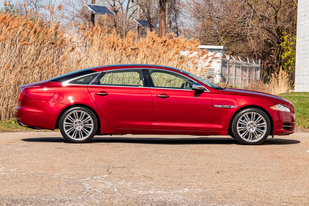 2012 Jaguar X351 XJ - Image 24 of 31