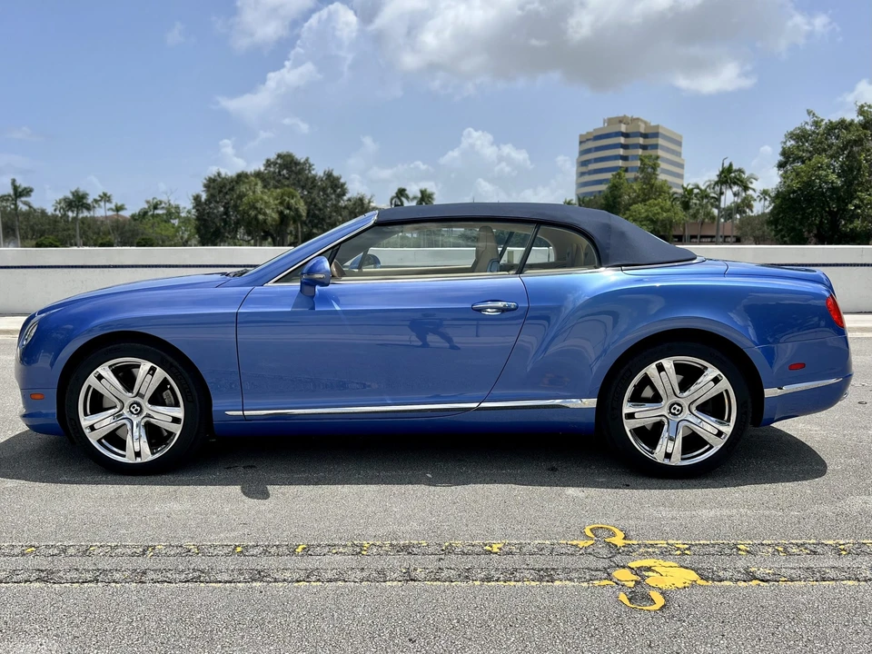 2013 Bentley Continental GTC - Image 26 of 31