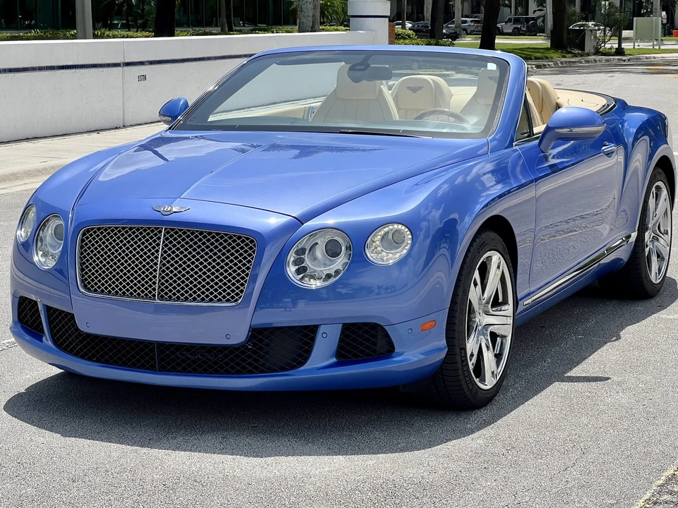 2013 Bentley Continental GTC - Image 2 of 31