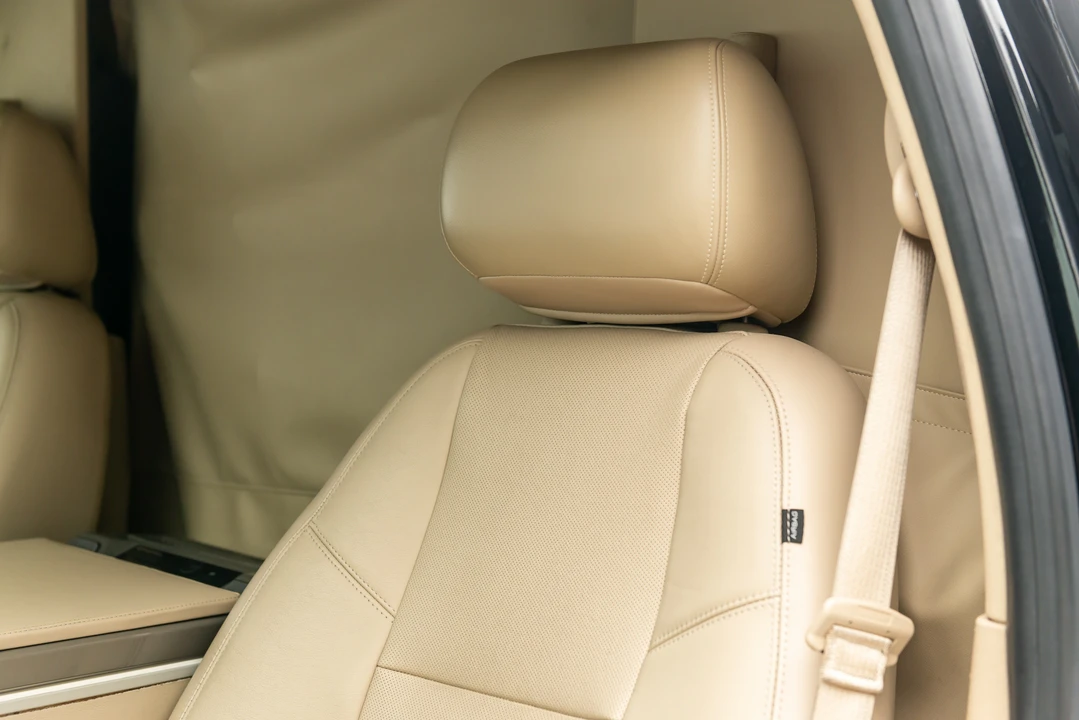 2013 Cadillac Escalade & EXT 3rd Gen - Image 29 of 31