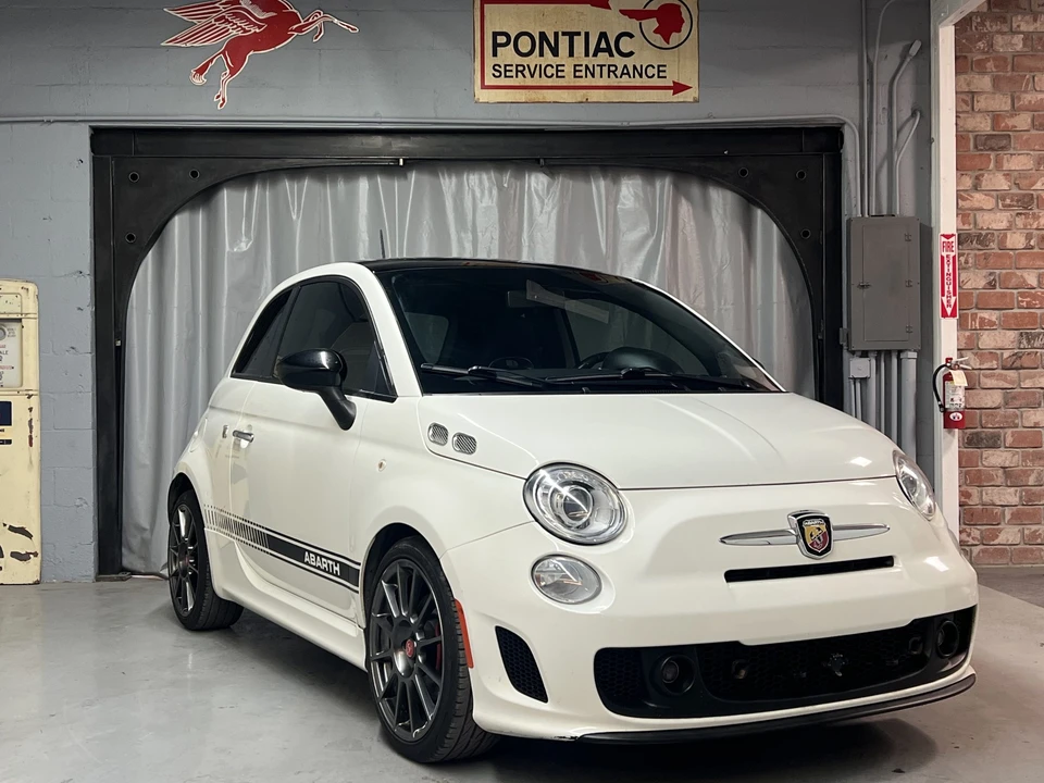 2013 Fiat Abarth 500 - Image 14 of 31