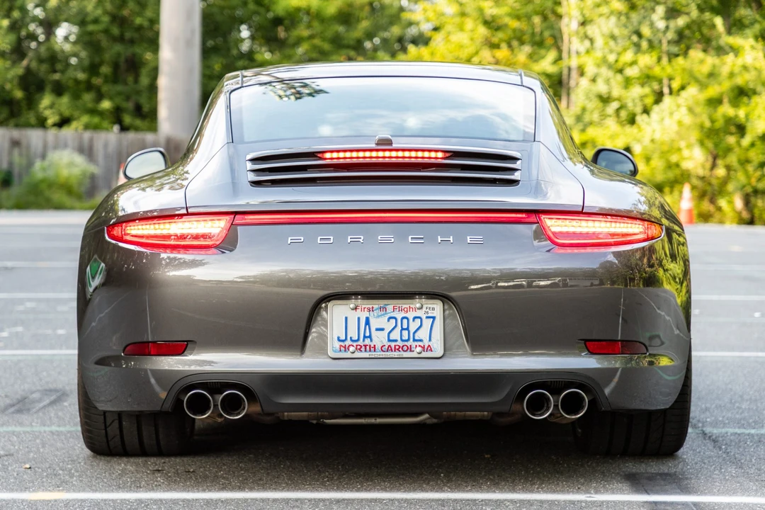2013 Porsche 991 Carrera 4 - Image 19 of 31