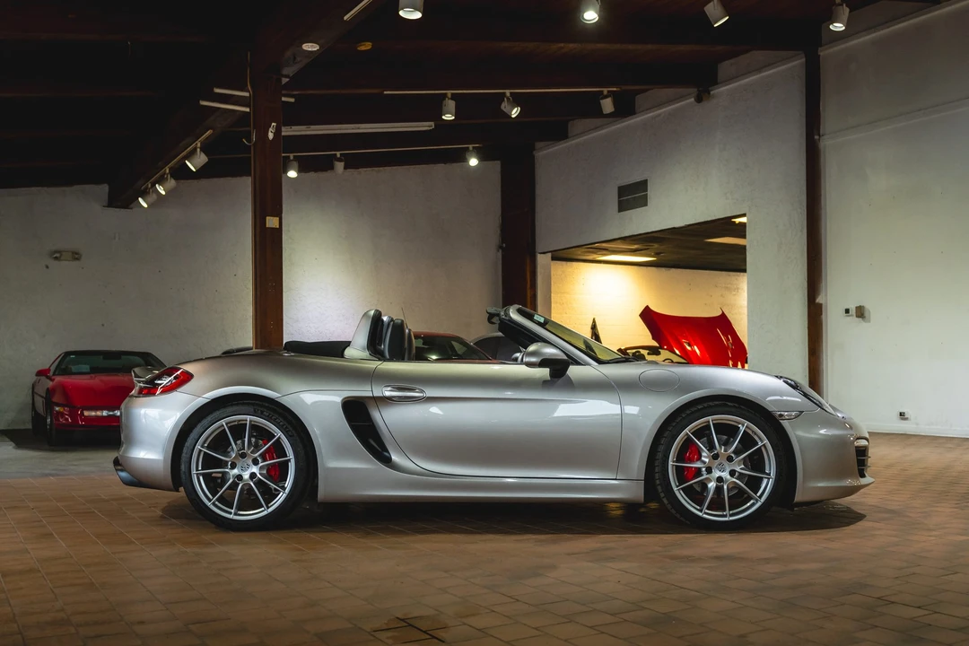 2013 Porsche 981 Boxster S - Image 9 of 31